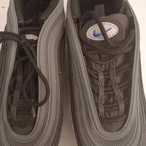 Nike Air Max  size 9.5